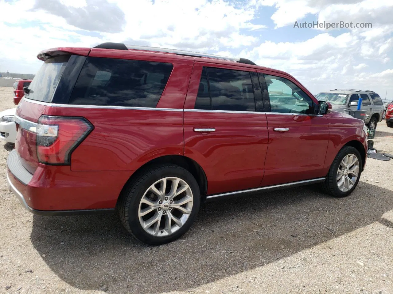 2018 Ford Expedition Limited Red vin: 1FMJU2ATXJEA00472