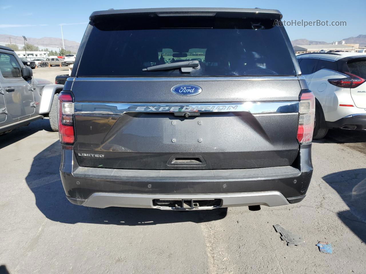 2018 Ford Expedition Limited Charcoal vin: 1FMJU2ATXJEA59683