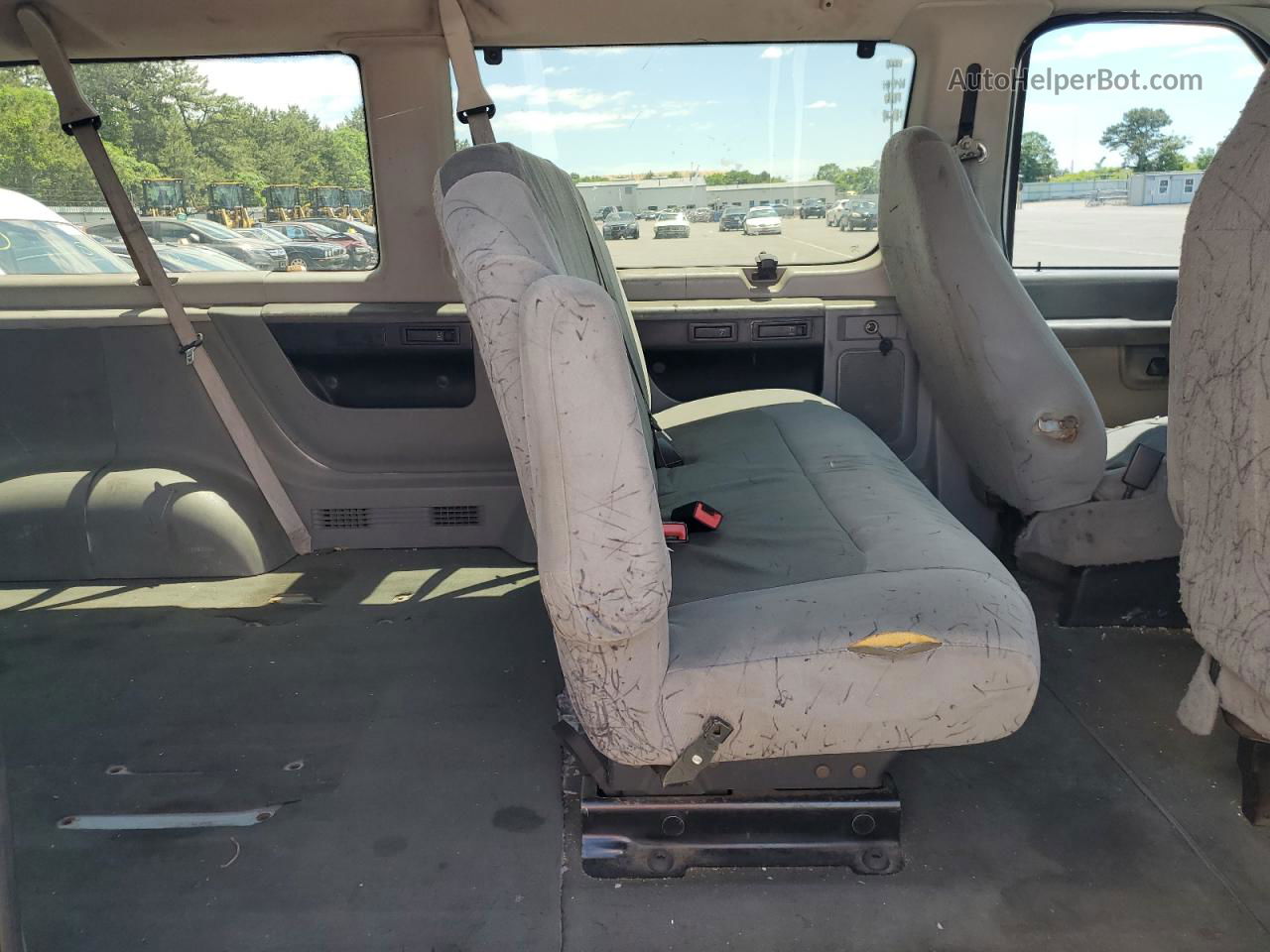 2008 Ford Econoline E150 Wagon Silver vin: 1FMNE11L58DB48473