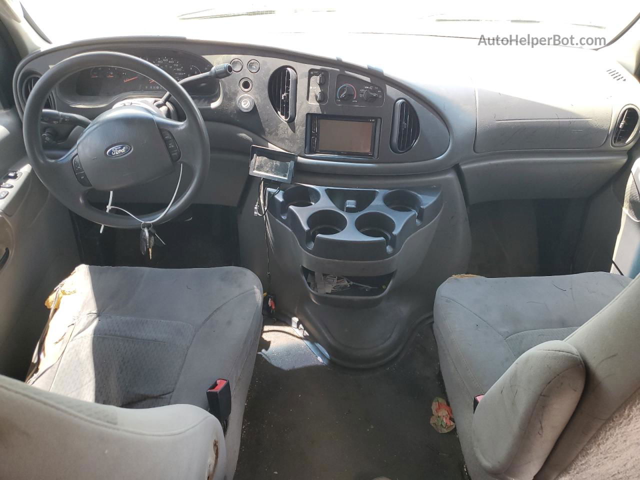 2008 Ford Econoline E150 Wagon Silver vin: 1FMNE11L58DB48473