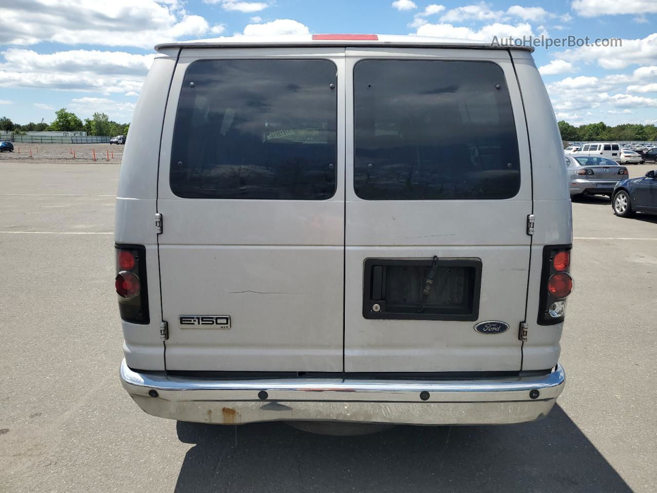2008 Ford Econoline E150 Wagon Silver vin: 1FMNE11L58DB48473