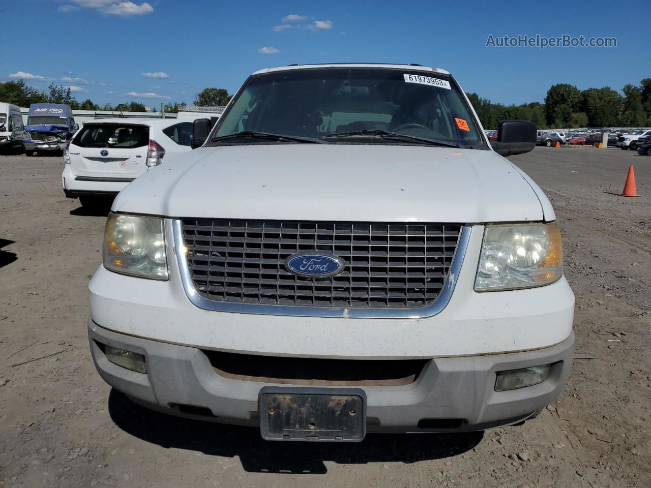 2003 Ford Expedition Xlt White vin: 1FMPU15L23LB84089