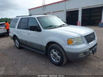 2003 Ford Expedition Xlt White vin: 1FMPU15L73LA57273