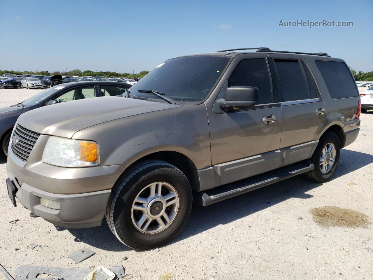 2003 Ford Expedition Xlt Tan vin: 1FMPU16L03LA78139