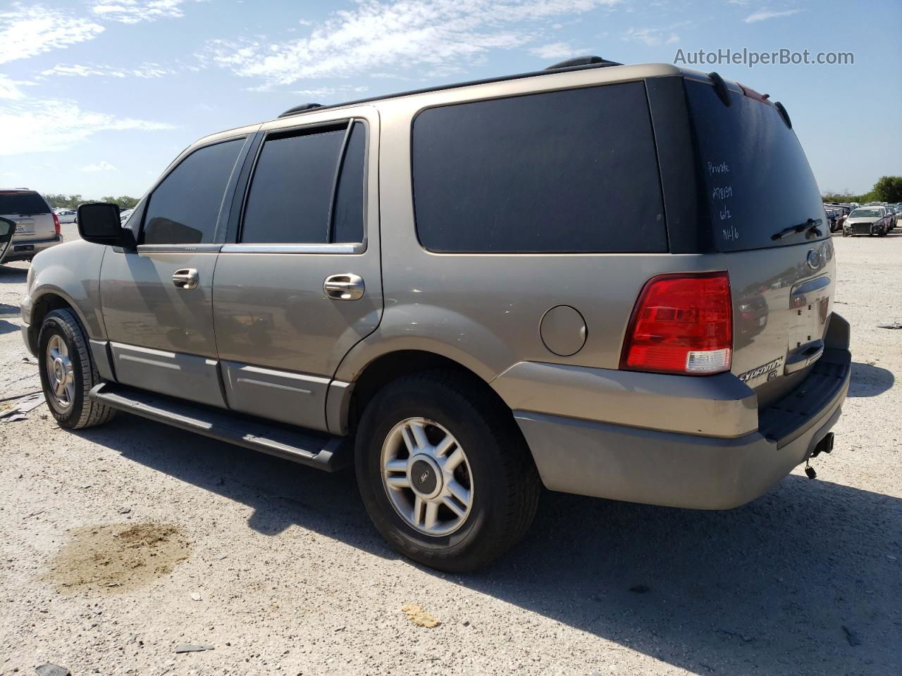 2003 Ford Expedition Xlt Tan vin: 1FMPU16L03LA78139