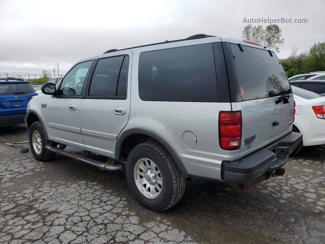 2001 Ford Expedition Xlt Серебряный vin: 1FMPU16L31LA04422