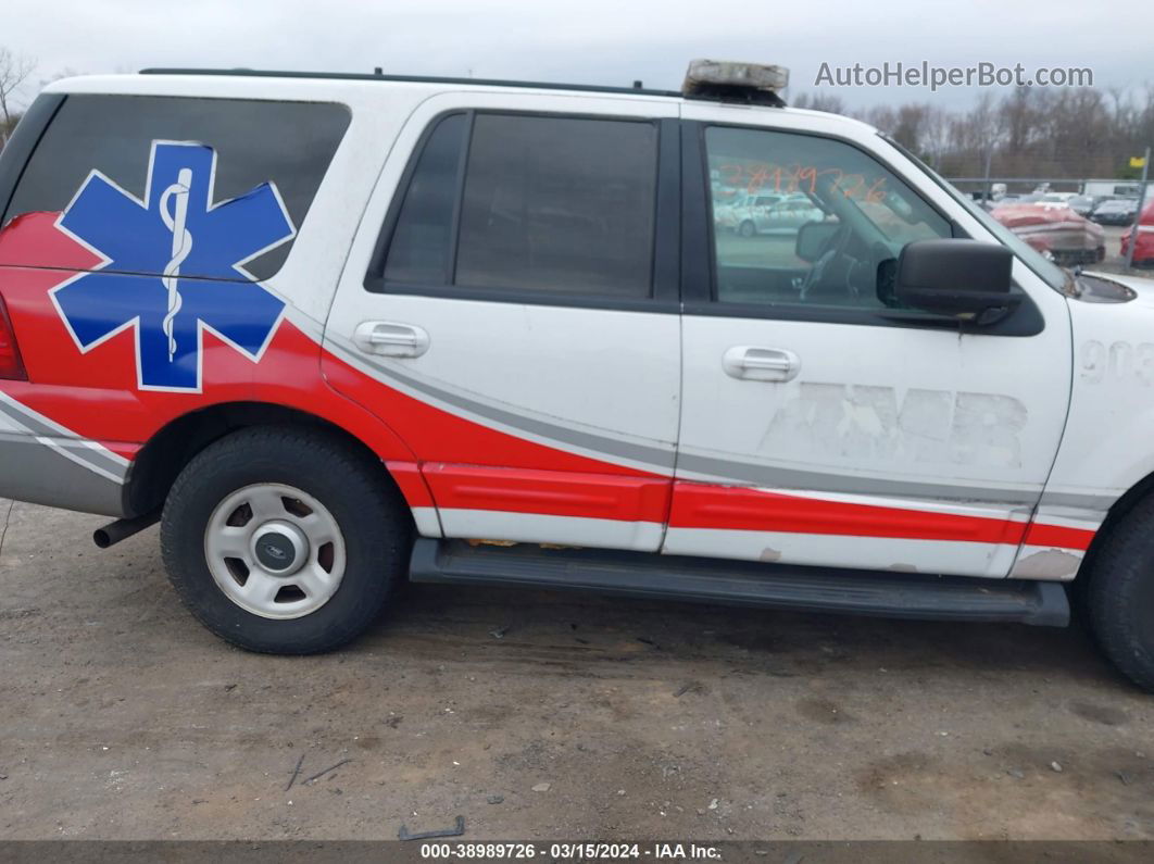 2003 Ford Expedition Xlt Белый vin: 1FMPU16L43LB27441