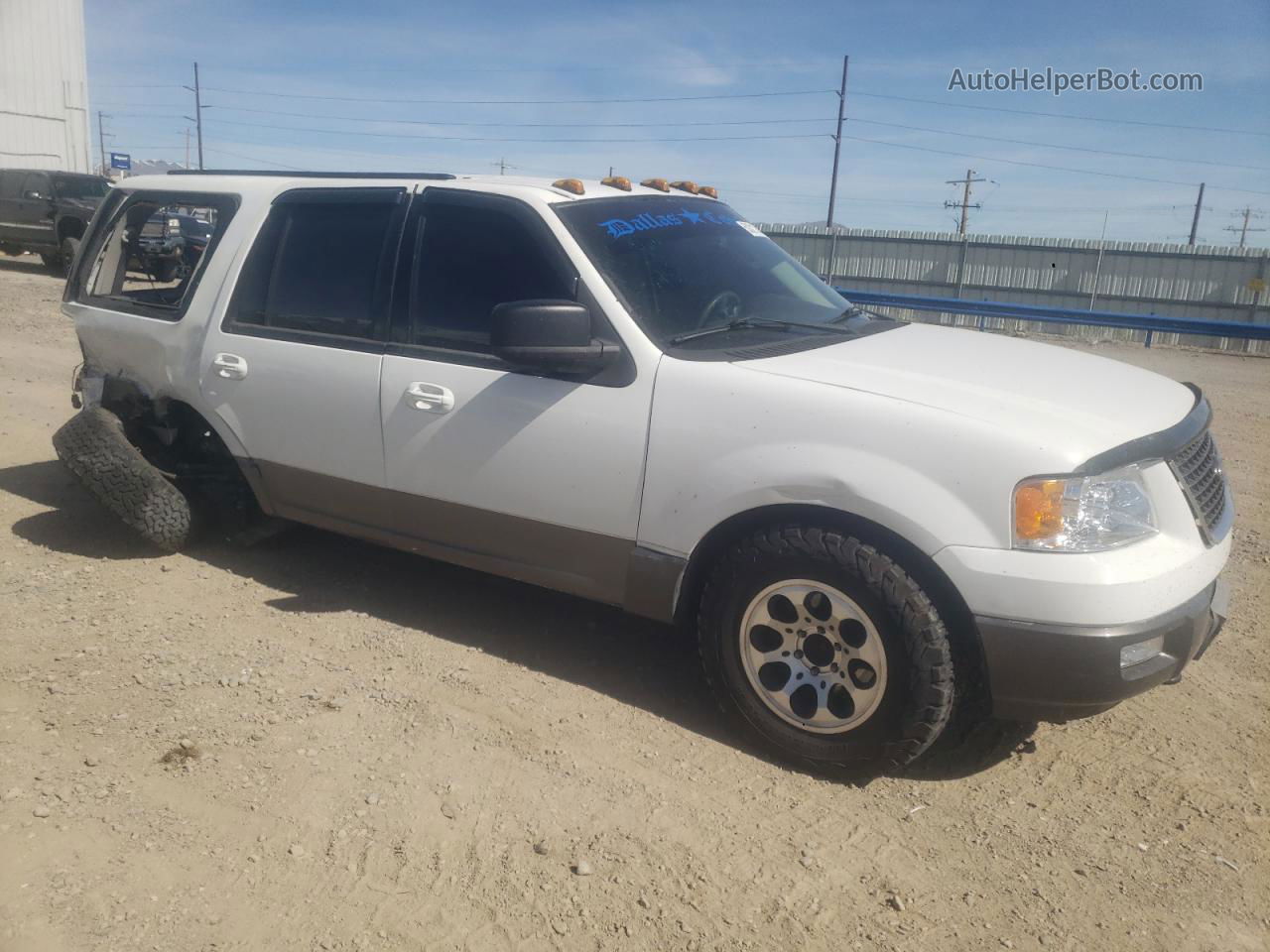 2003 Ford Expedition Xlt Белый vin: 1FMPU16L43LC08066