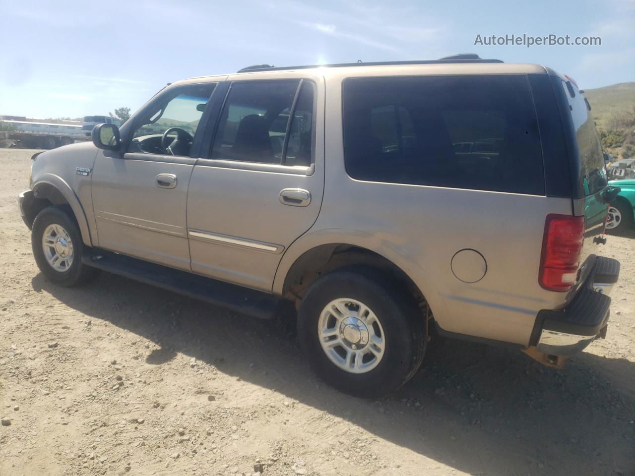 2001 Ford Expedition Xlt Beige vin: 1FMPU16L51LB43788