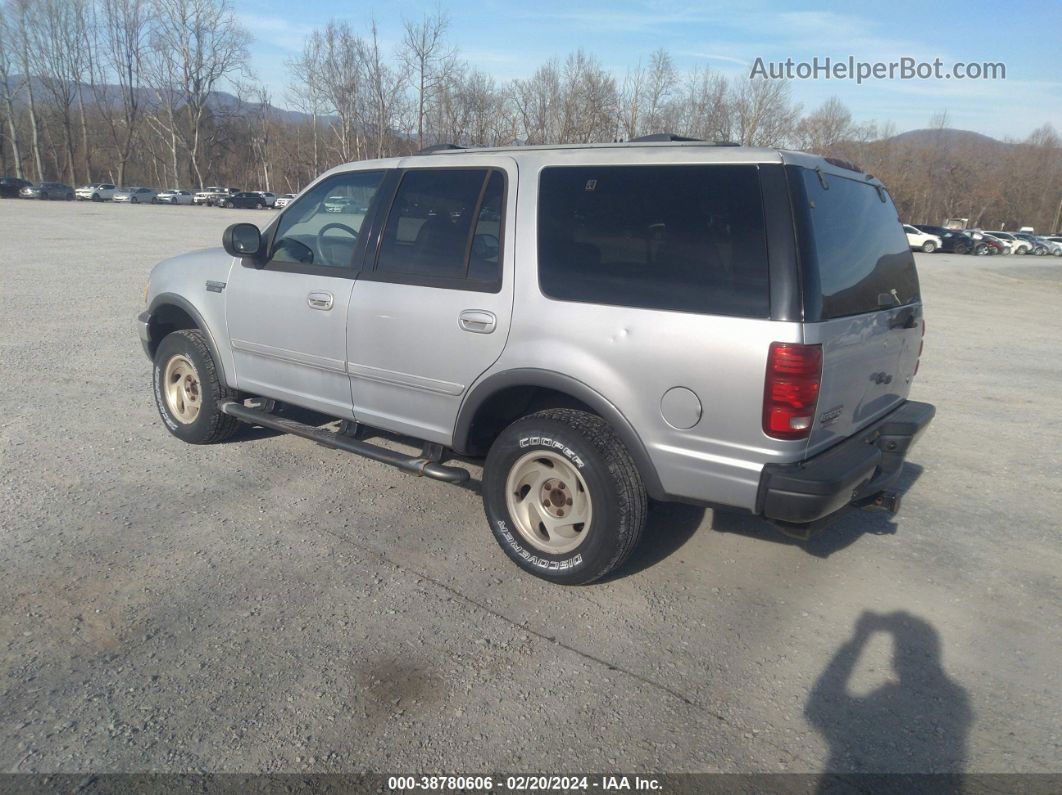 2001 Ford Expedition Xlt Silver vin: 1FMPU16L61LA36670