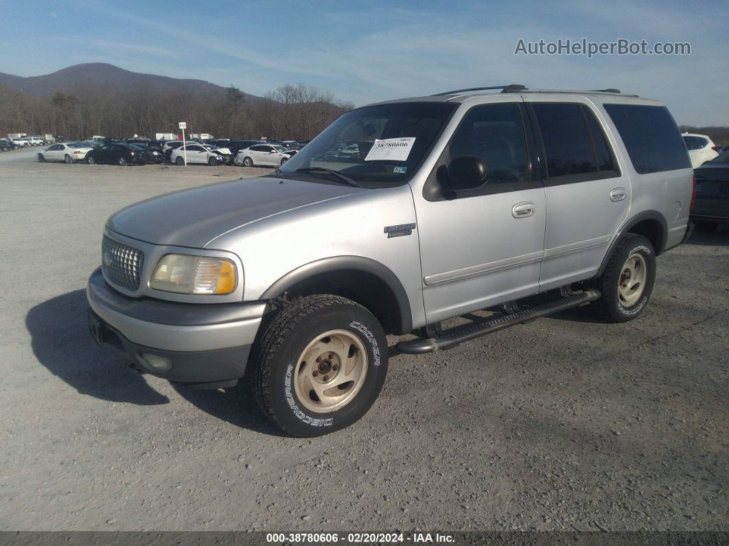 2001 Ford Expedition Xlt Silver vin: 1FMPU16L61LA36670