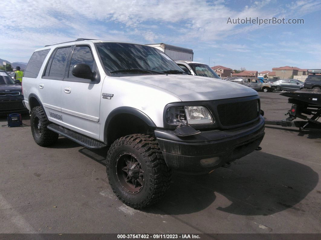 2000 Ford Expedition Xlt Silver vin: 1FMPU16L8YLC47539