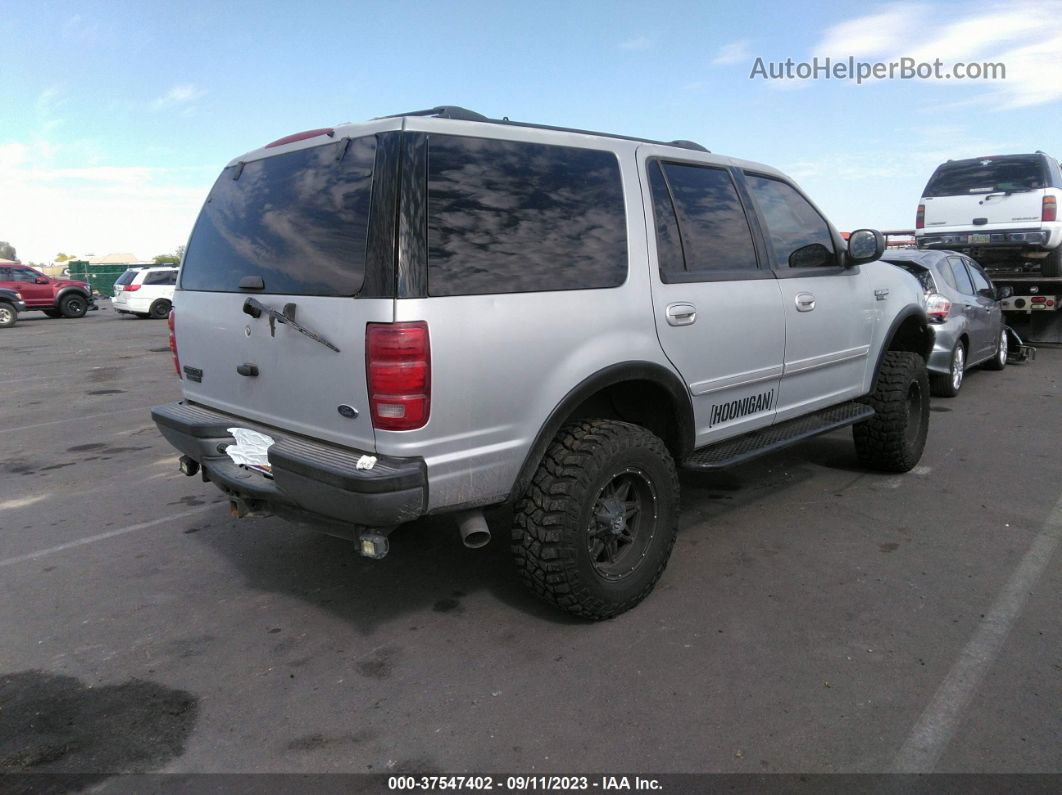 2000 Ford Expedition Xlt Серебряный vin: 1FMPU16L8YLC47539