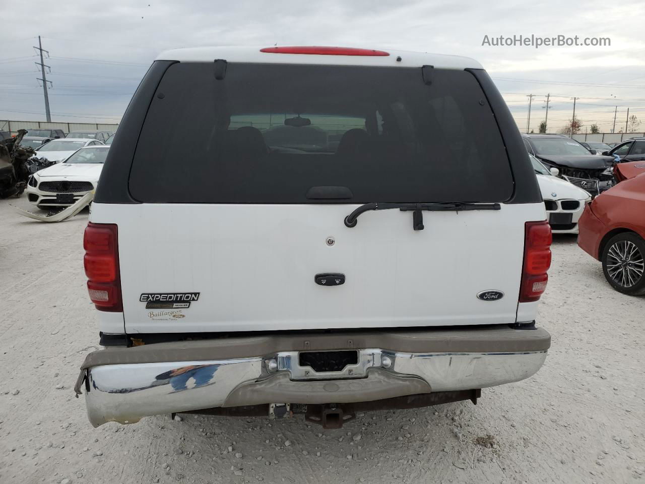 2000 Ford Expedition Eddie Bauer White vin: 1FMPU18L1YLC42664