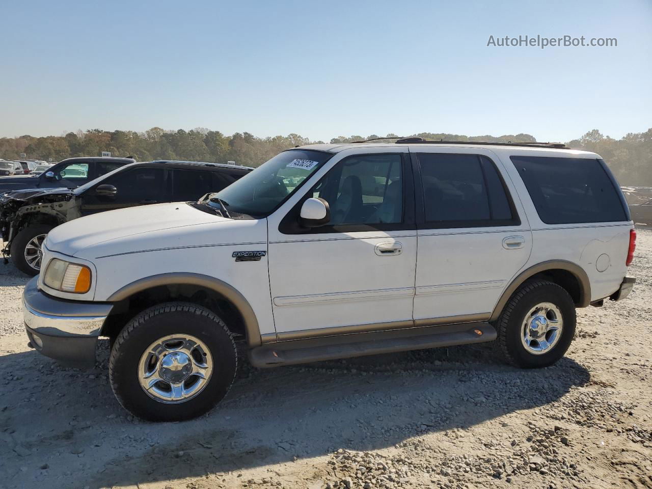 2001 Ford Expedition Eddie Bauer White vin: 1FMPU18L31LA81630