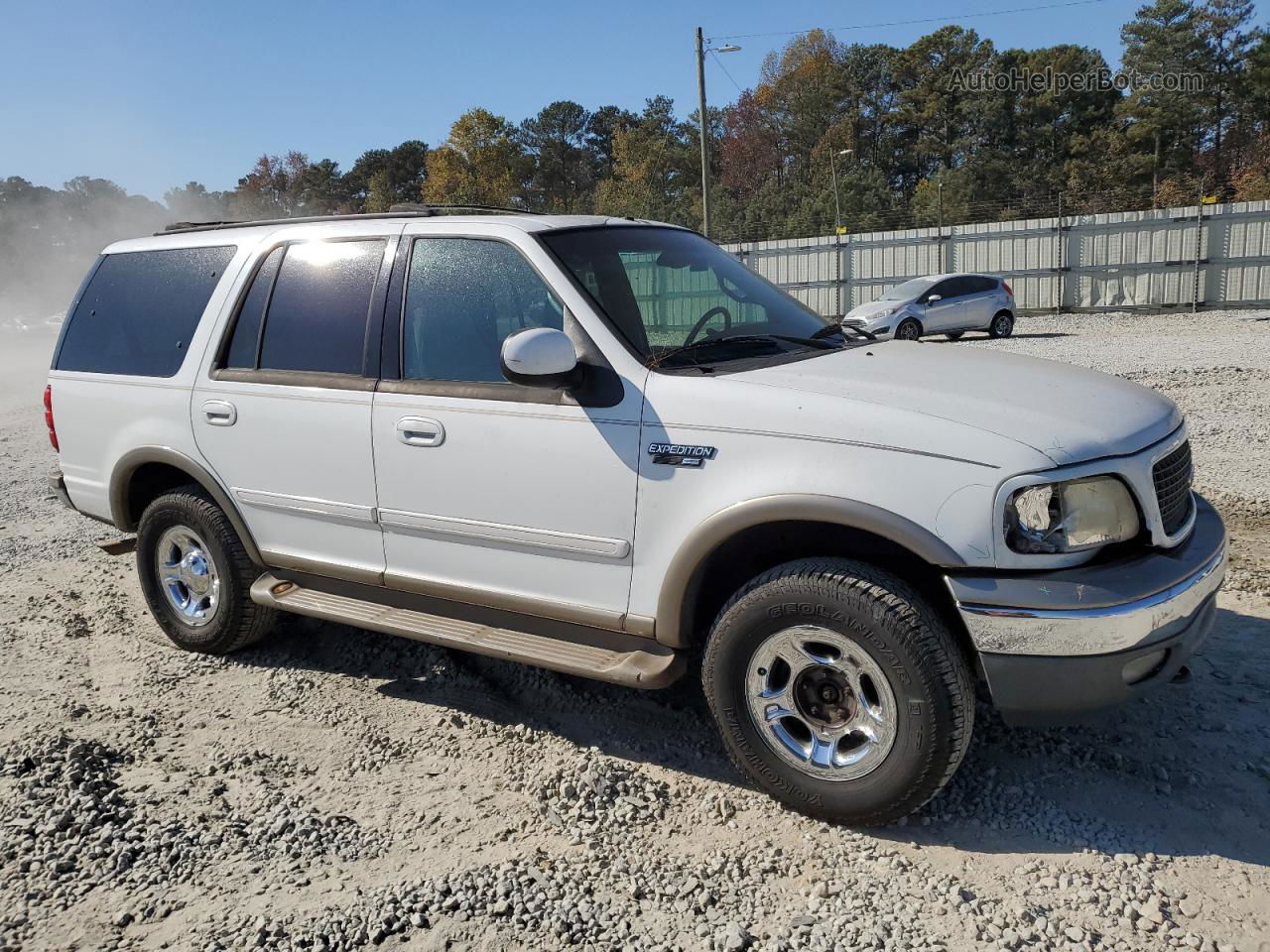 2001 Ford Expedition Eddie Bauer White vin: 1FMPU18L31LA81630