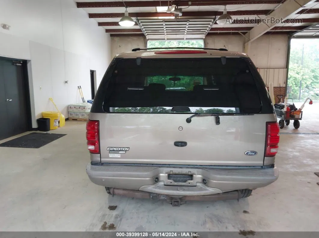 2001 Ford Expedition Eddie Bauer Silver vin: 1FMPU18L71LB42252