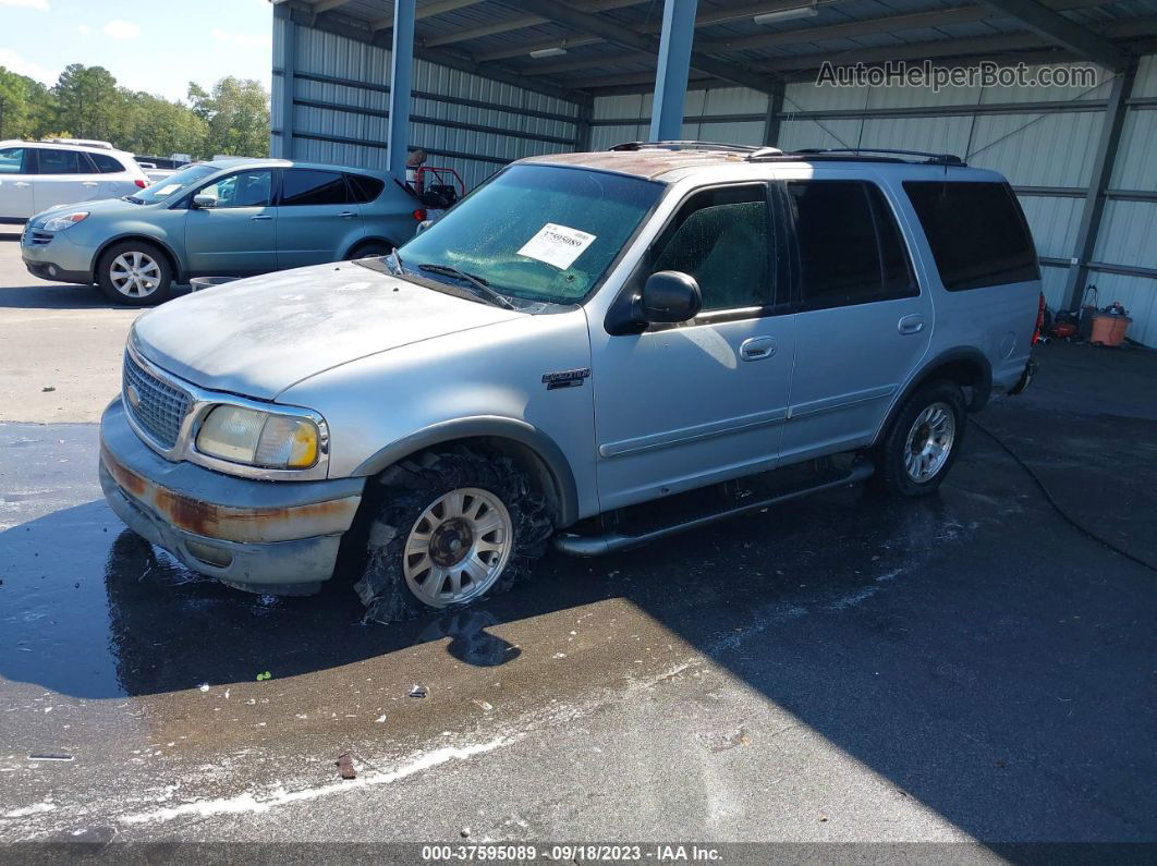 2000 Ford Expedition Xlt Silver vin: 1FMRU1566YLA57243