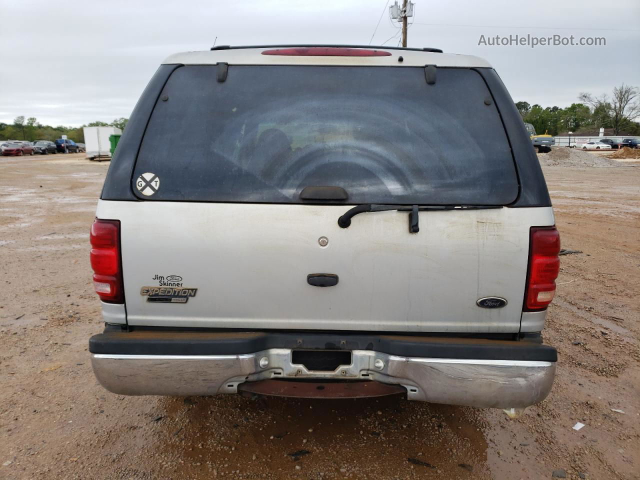 2000 Ford Expedition Xlt Silver vin: 1FMRU15L3YLA03839