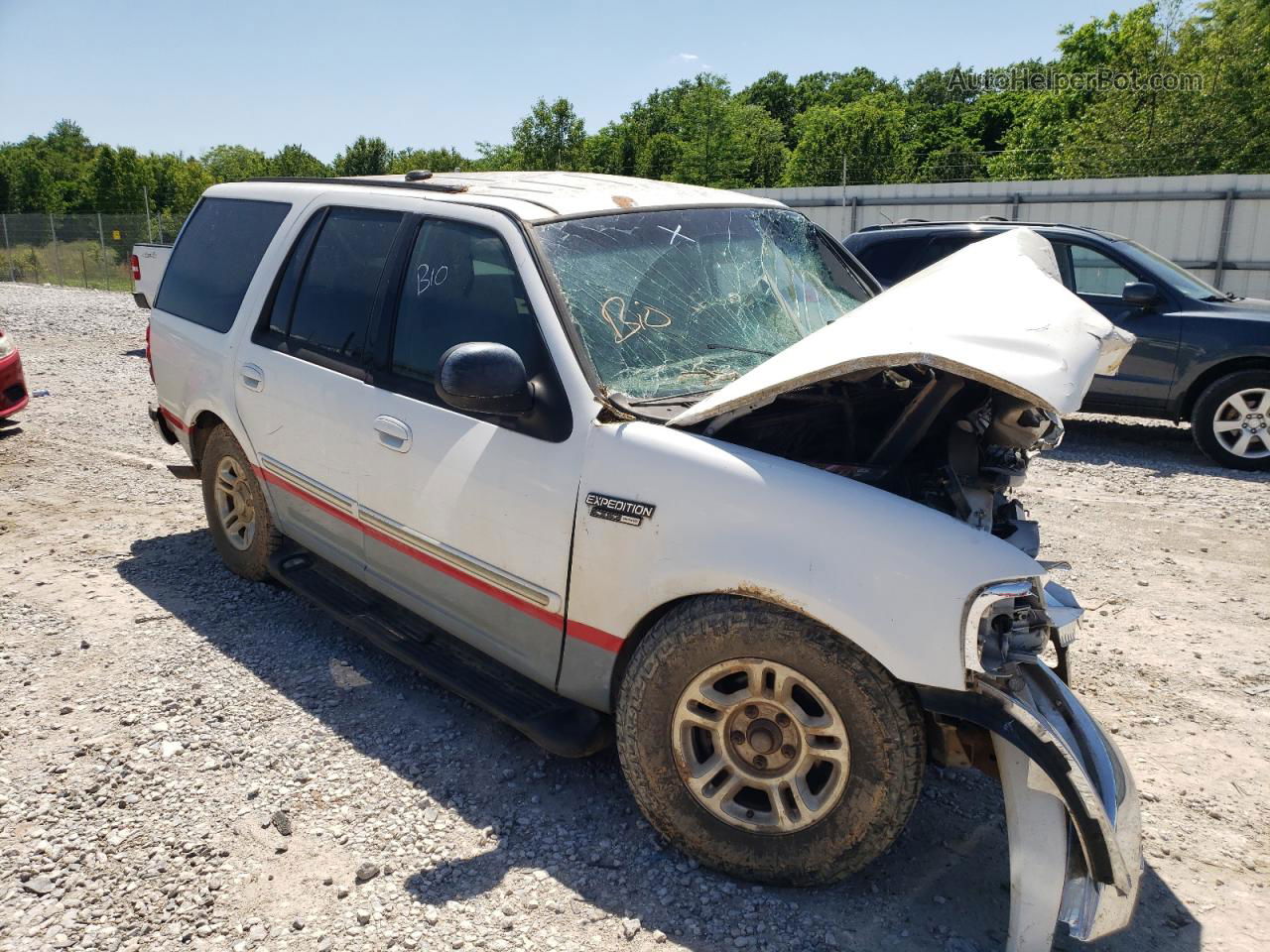 2001 Ford Expedition Xlt White vin: 1FMRU15L61LA86995