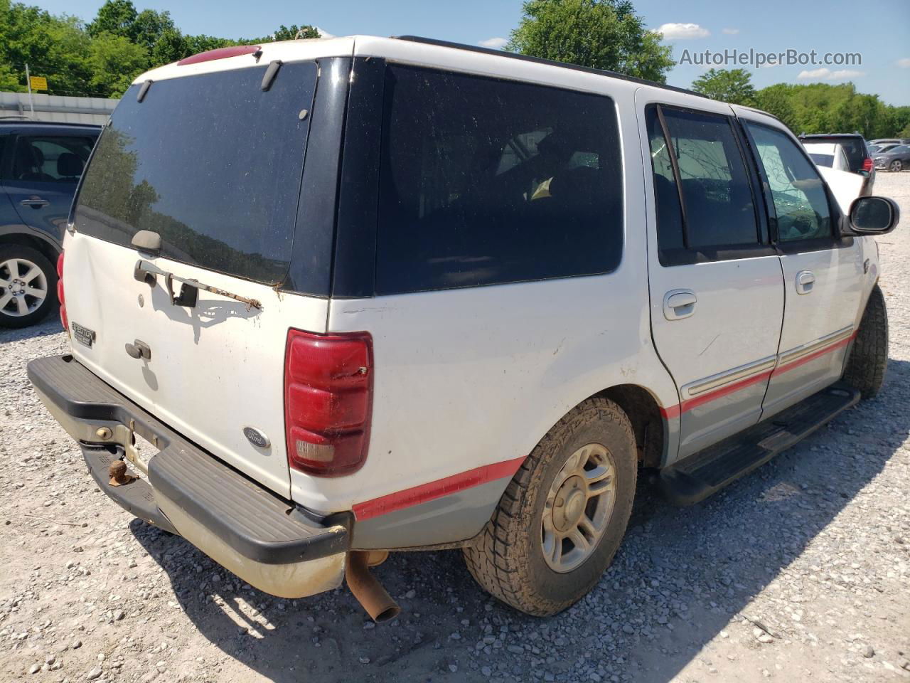 2001 Ford Expedition Xlt White vin: 1FMRU15L61LA86995