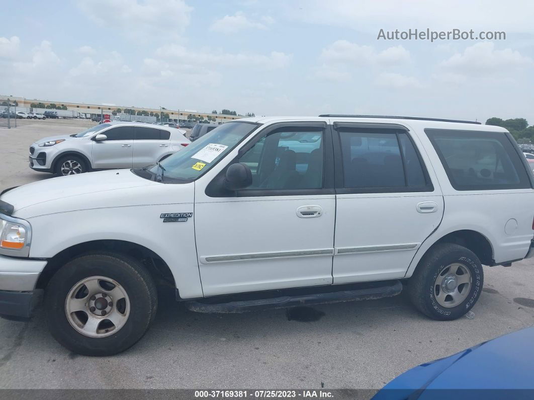 2000 Ford Expedition Xlt White vin: 1FMRU15L8YLA36688