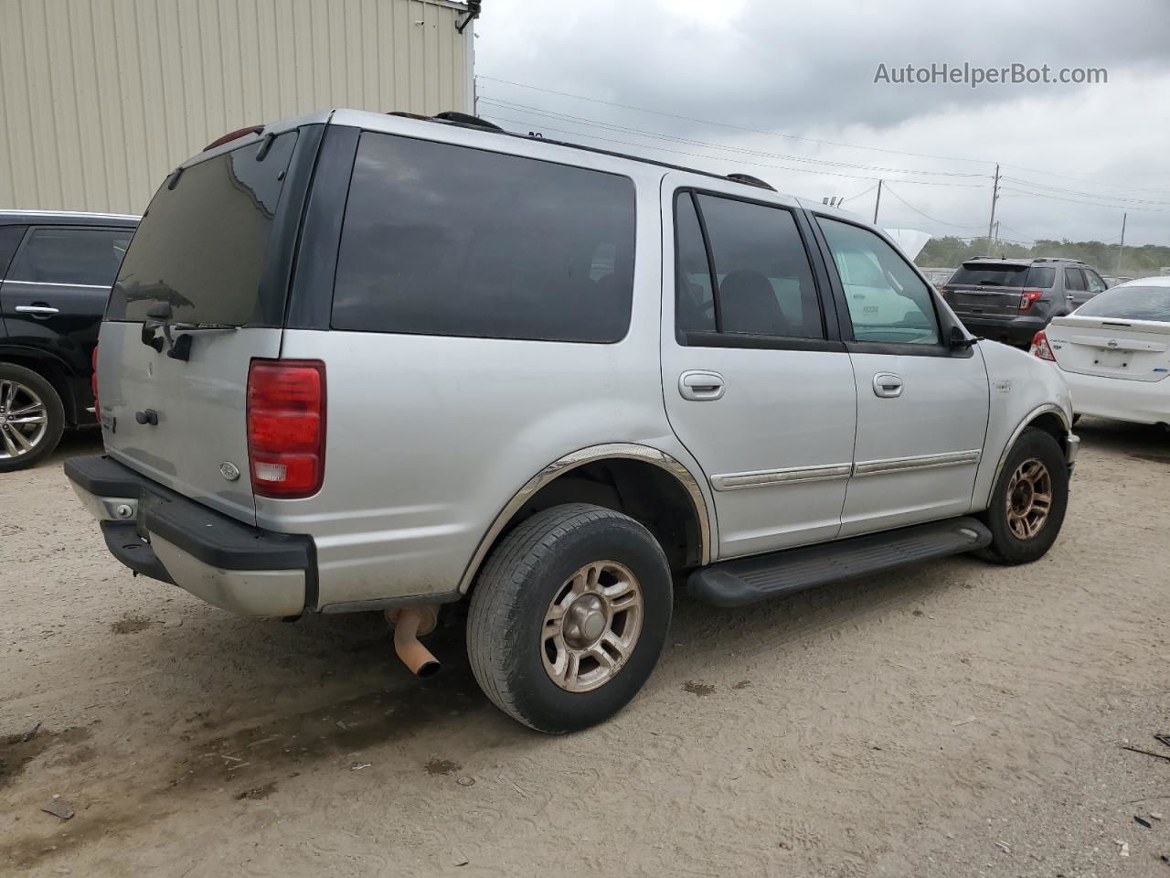 2001 Ford Expedition Xlt Silver vin: 1FMRU15L91LA66546