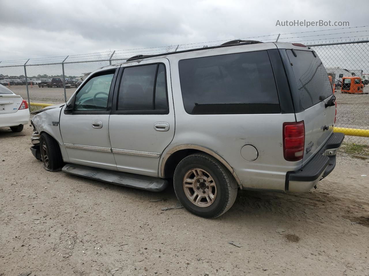 2001 Ford Expedition Xlt Silver vin: 1FMRU15L91LA66546