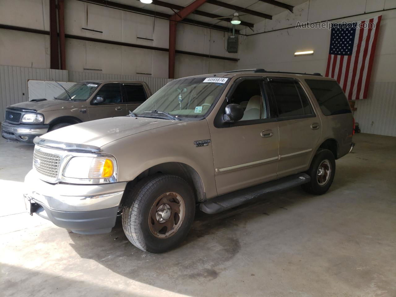 2001 Ford Expedition Xlt Коричневый vin: 1FMRU15W31LB20451