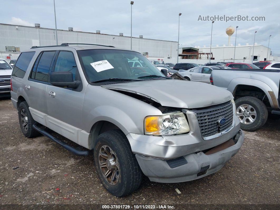 2003 Ford Expedition Xlt Серый vin: 1FMRU15W33LB09632