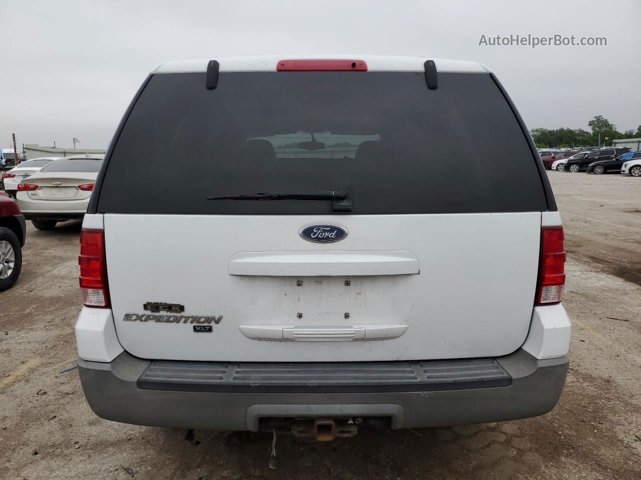 2003 Ford Expedition Xlt White vin: 1FMRU15W63LC61968