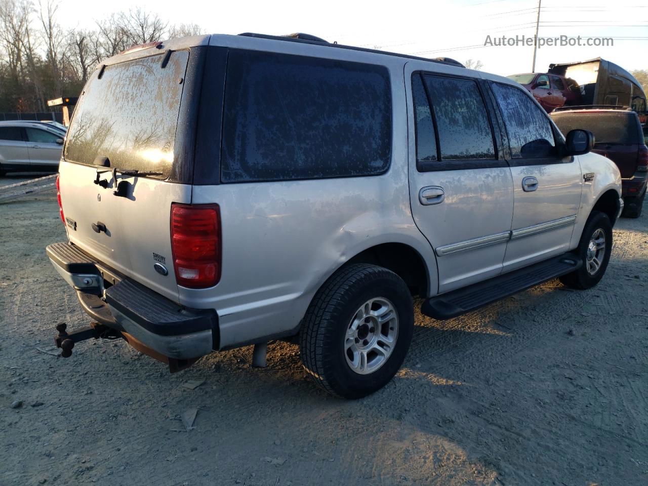 2000 Ford Expedition Xlt Серебряный vin: 1FMRU1662YLB69424