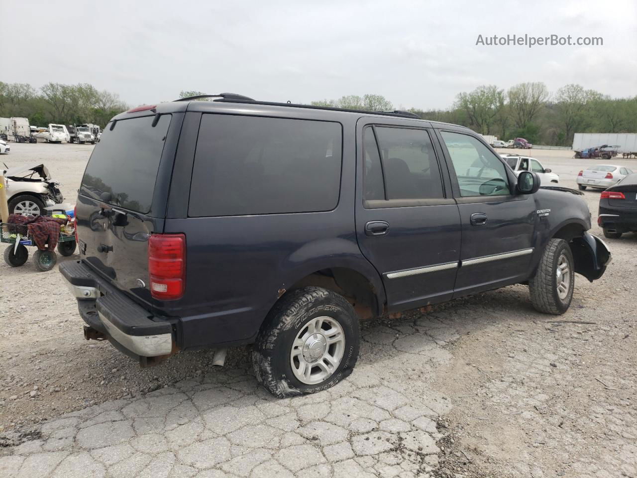 2000 Ford Expedition Xlt Black vin: 1FMRU1669YLC24158