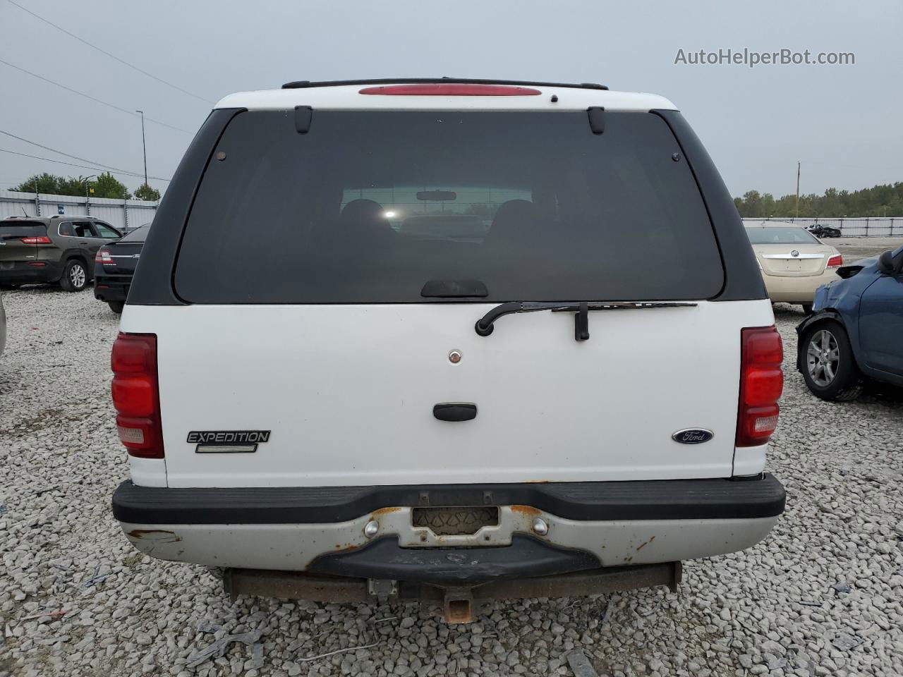 2001 Ford Expedition Xlt White vin: 1FMRU16WX1LB17321