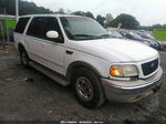 2000 Ford Expedition Eddie Bauer White vin: 1FMRU176XYLA85382