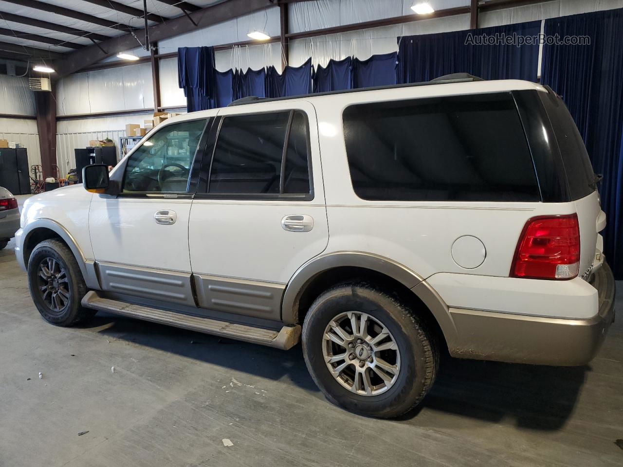 2003 Ford Expedition Eddie Bauer White vin: 1FMRU17W03LB67811