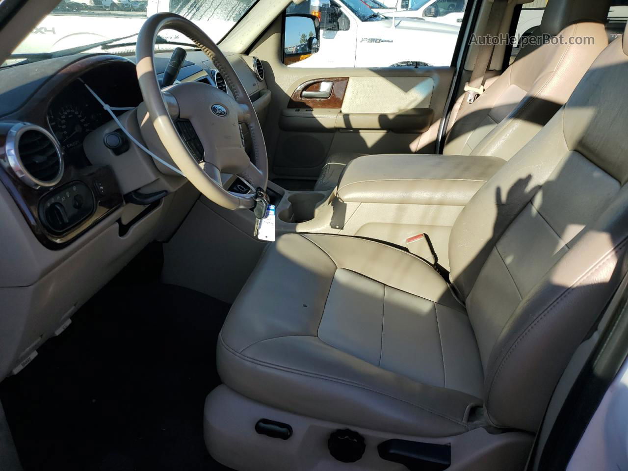 2003 Ford Expedition Eddie Bauer White vin: 1FMRU17W93LB98698