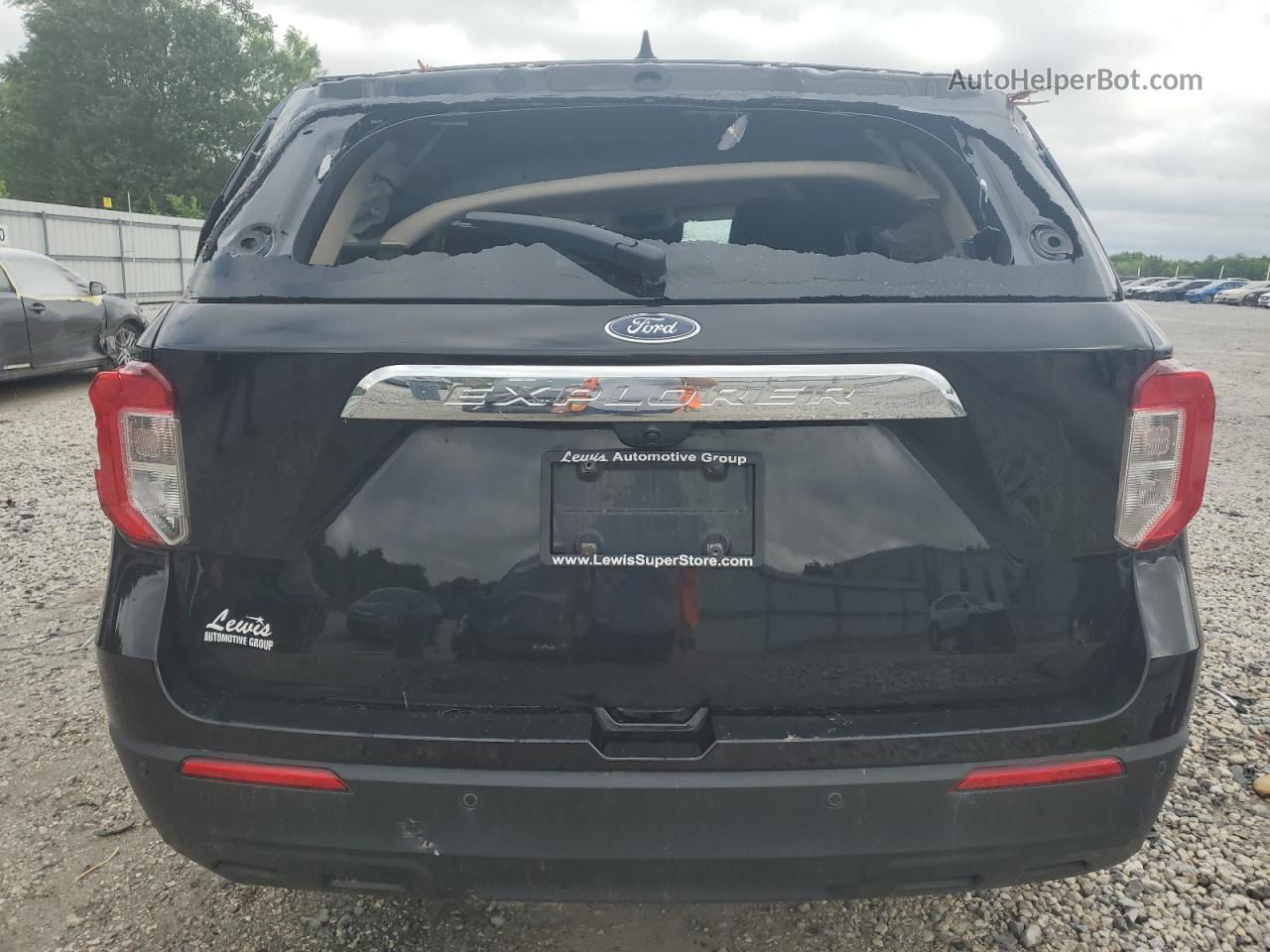 2021 Ford Explorer  Black vin: 1FMSK7BH3MGA40208