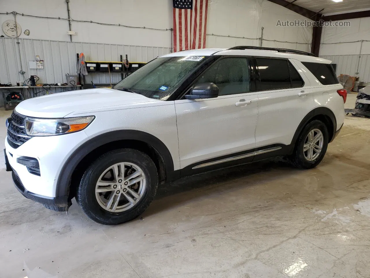 2020 Ford Explorer Xlt Белый vin: 1FMSK7DH3LGB63700