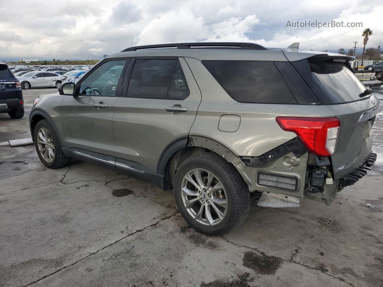 2020 Ford Explorer Xlt Silver vin: 1FMSK7DH4LGB12304