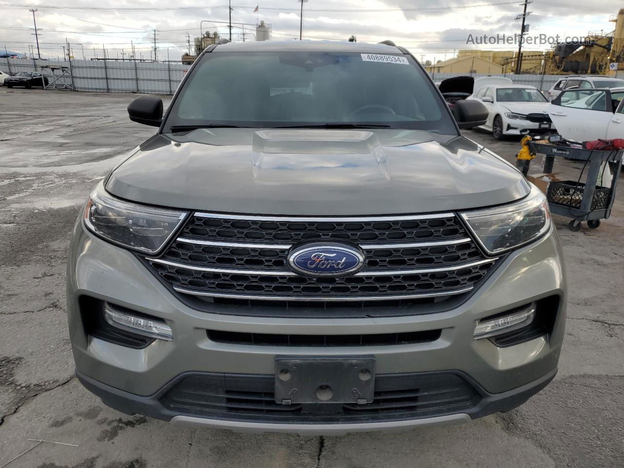 2020 Ford Explorer Xlt Silver vin: 1FMSK7DH4LGB12304