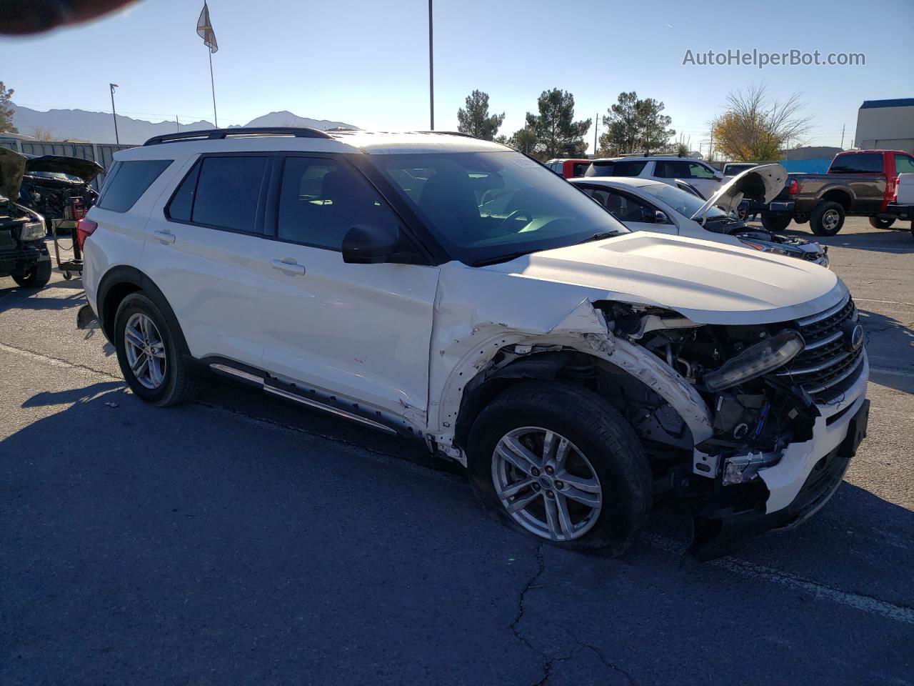 2020 Ford Explorer Xlt Белый vin: 1FMSK7DH4LGB28437