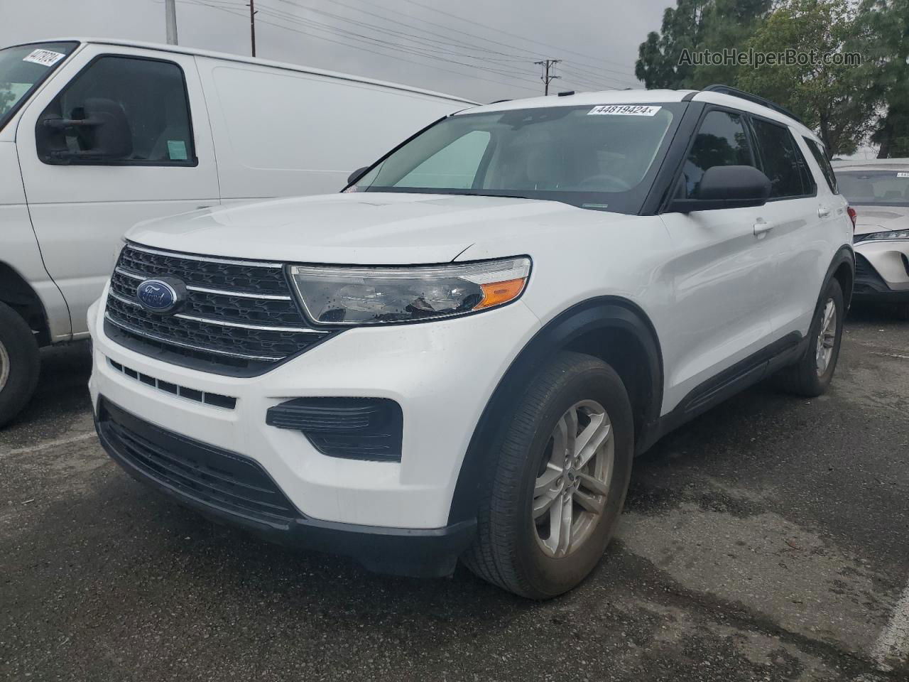 2020 Ford Explorer Xlt White vin: 1FMSK7DH6LGA54535