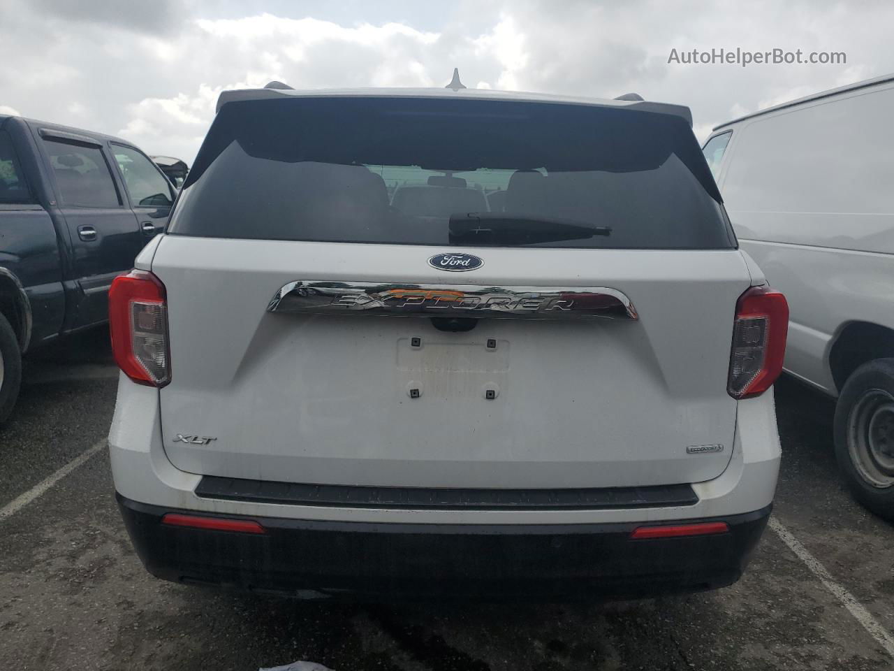 2020 Ford Explorer Xlt White vin: 1FMSK7DH6LGA54535