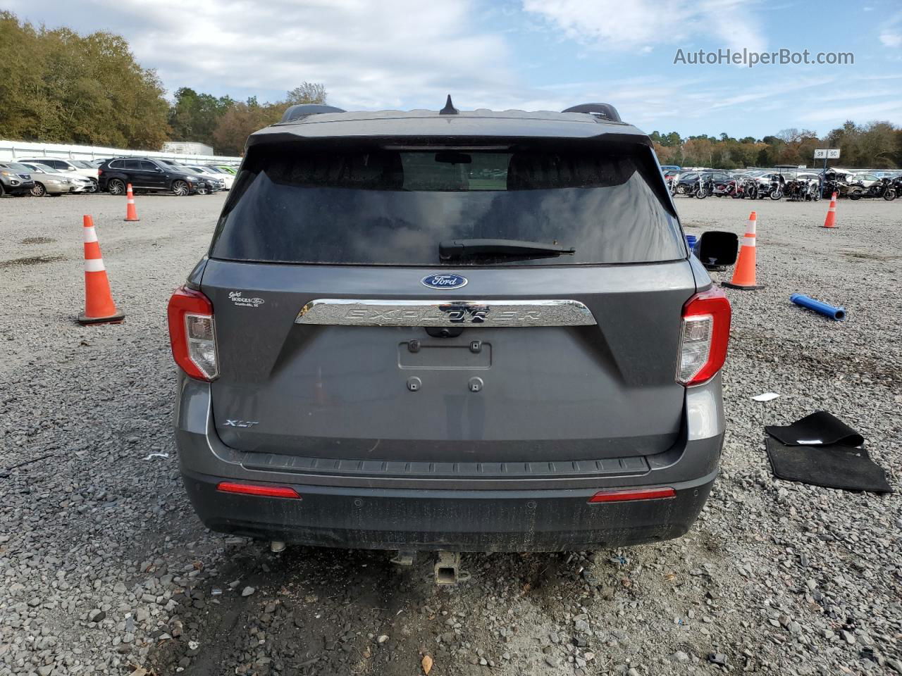 2021 Ford Explorer Xlt Gray vin: 1FMSK7DH7MGB90609