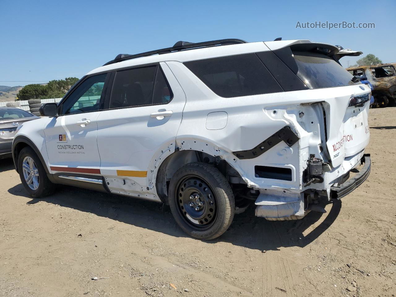 2021 Ford Explorer Xlt White vin: 1FMSK7DHXMGB89129