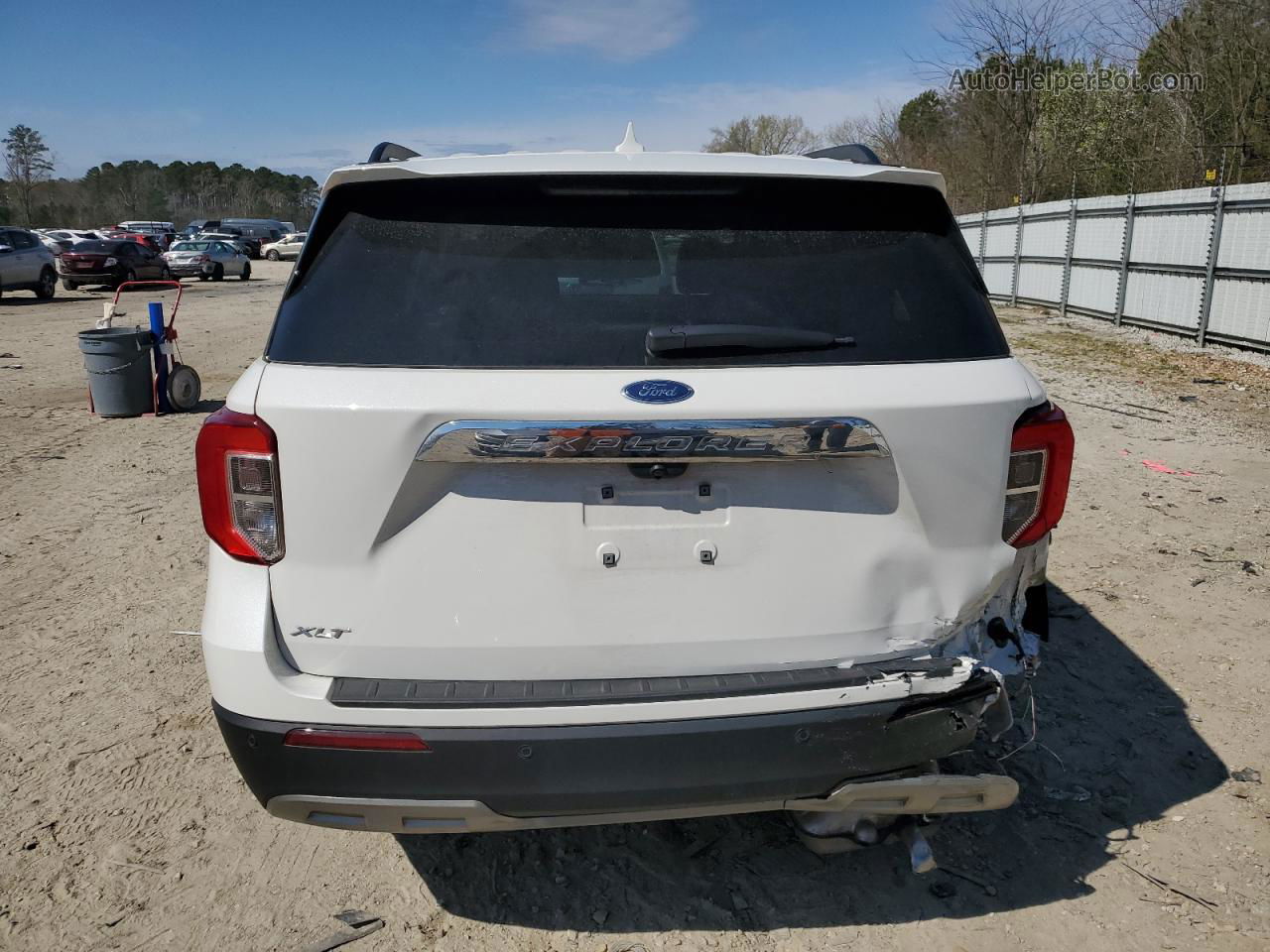 2021 Ford Explorer Xlt White vin: 1FMSK7DHXMGC10416