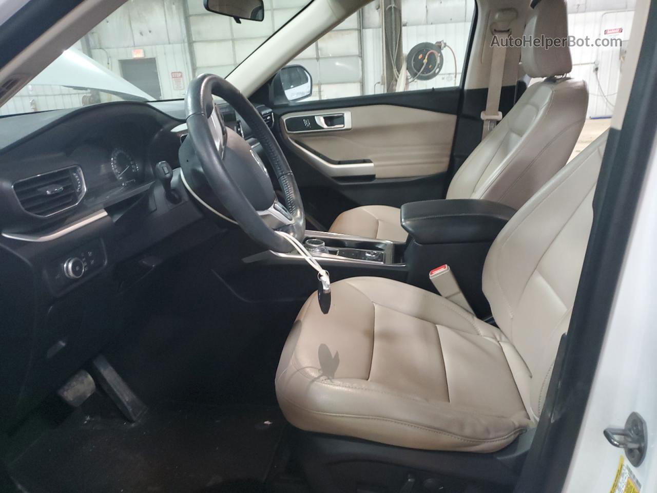 2021 Ford Explorer Xlt White vin: 1FMSK8DH3MGA00102