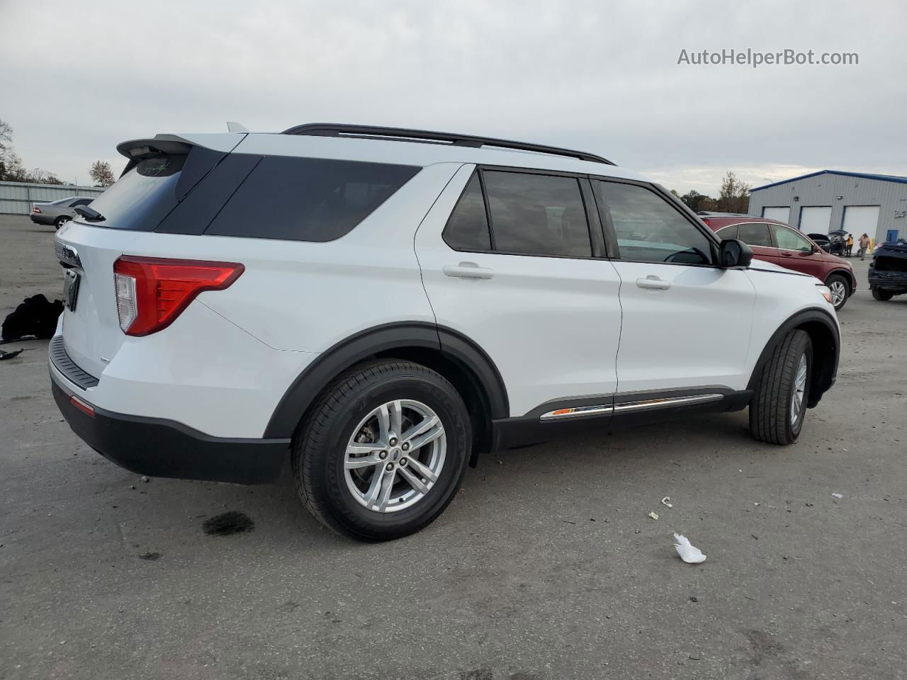 2020 Ford Explorer Xlt White vin: 1FMSK8DH4LGB09828