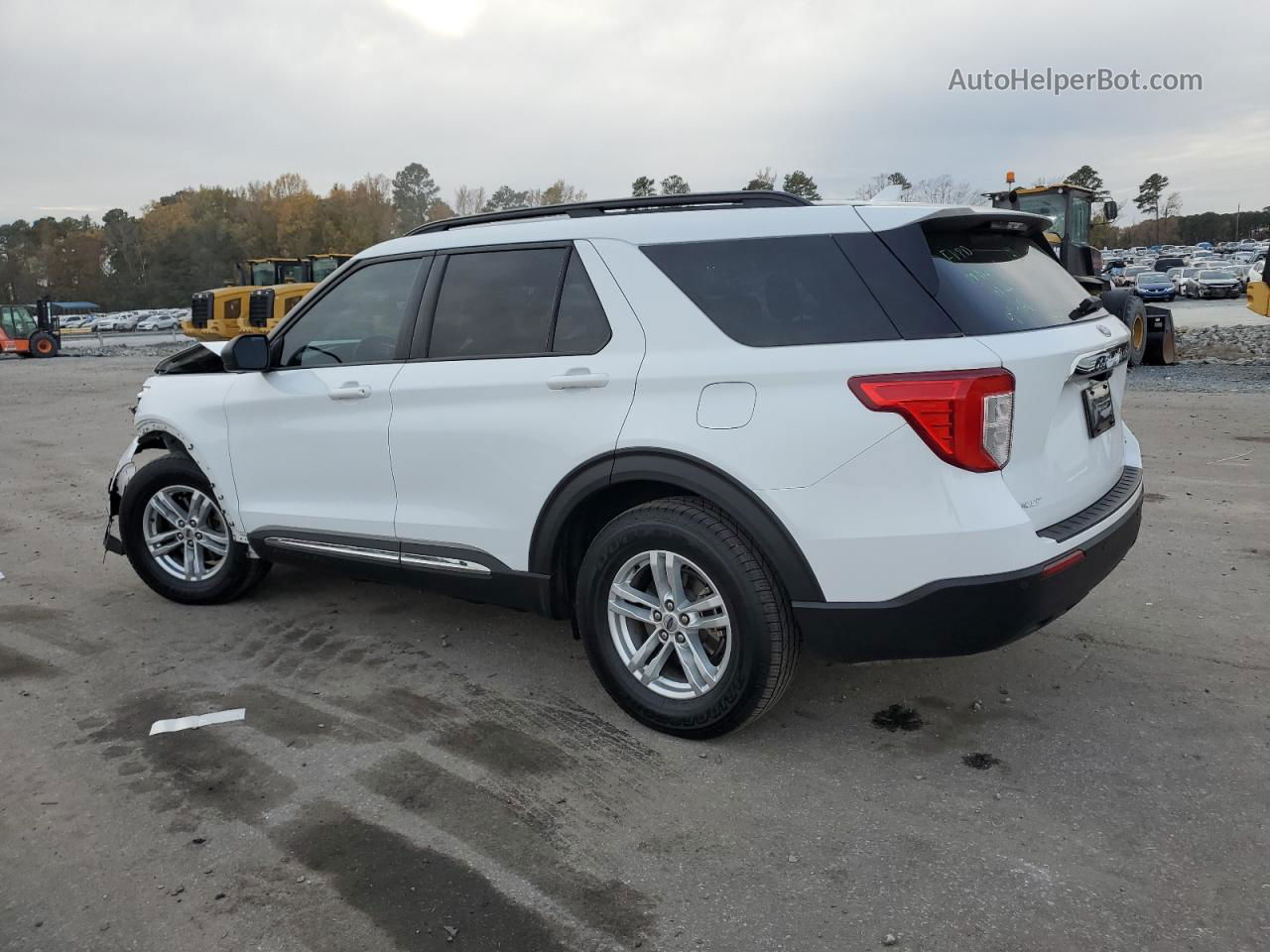 2020 Ford Explorer Xlt White vin: 1FMSK8DH4LGB09828